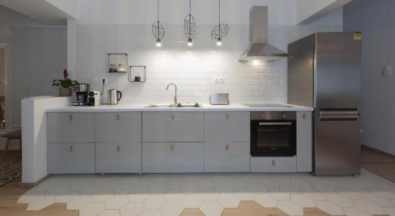 Fully equipped rental apartment | Near Hagia Sophia | Perfect for remote work | Pets are welcome — photo 3