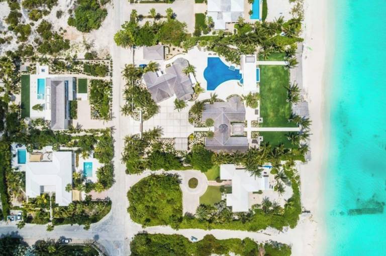 House Leeward Settlement