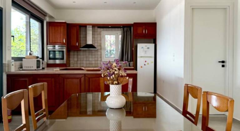 House with terrace, barbeque & garden | Good for workation — photo 2