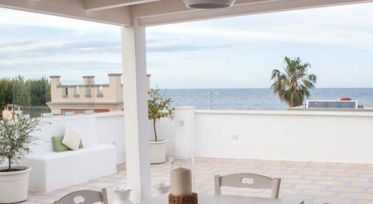 Lovely holiday apartment with terrace | Pets are welcome — photo 5