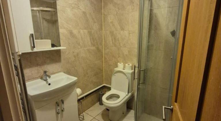 Quiet and professional friendly — photo 3