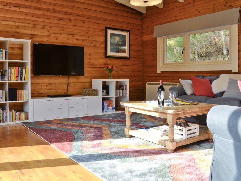 Family-oriented nice cottage with barbecue, hot tub & garden | Pets allowed — photo 4