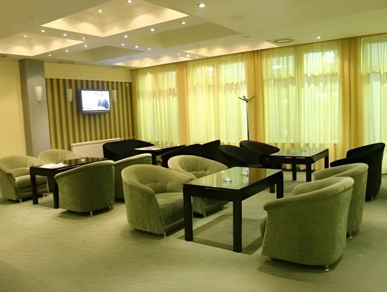 Hotel Elegance — photo 4