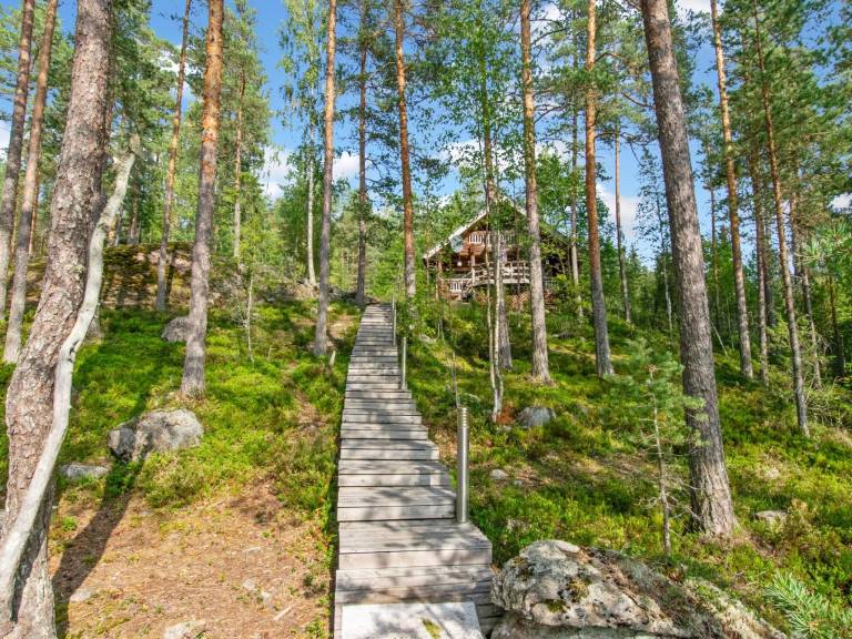 Vacation home with terrace & sauna | Nature view — photo 5