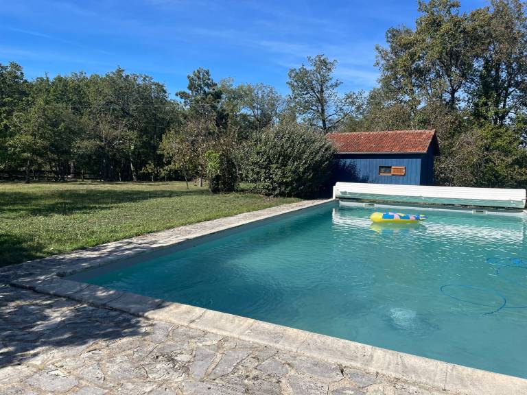 Villa with garden, BBQ & patio — photo 2