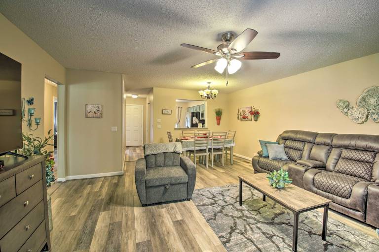 Furnished Deck & Grill: Hot Springs House — photo 4