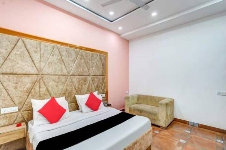Hotel Mannat