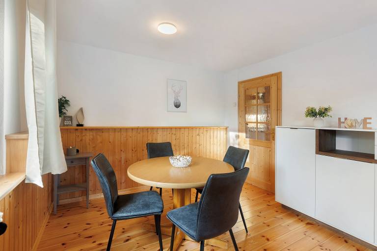 Holiday Home 'Frenkhausener Ruhepol' with Mountain View, Private Terrace & Wi-Fi — photo 3