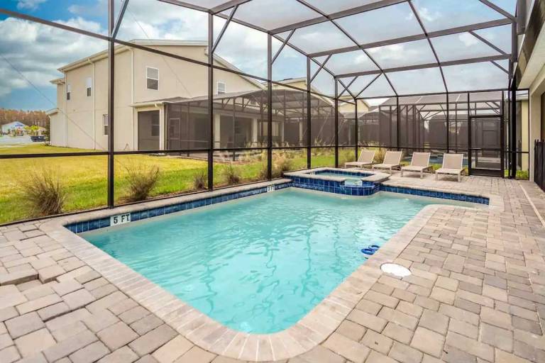 Fully equipped vacation home with pool | Pets allowed in Osceola, FL