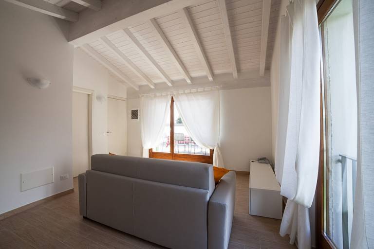 Apartment | Lake view — photo 4