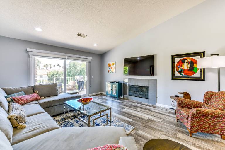 Pool Access: Newly Renovated Palm Desert Condo — photo 5