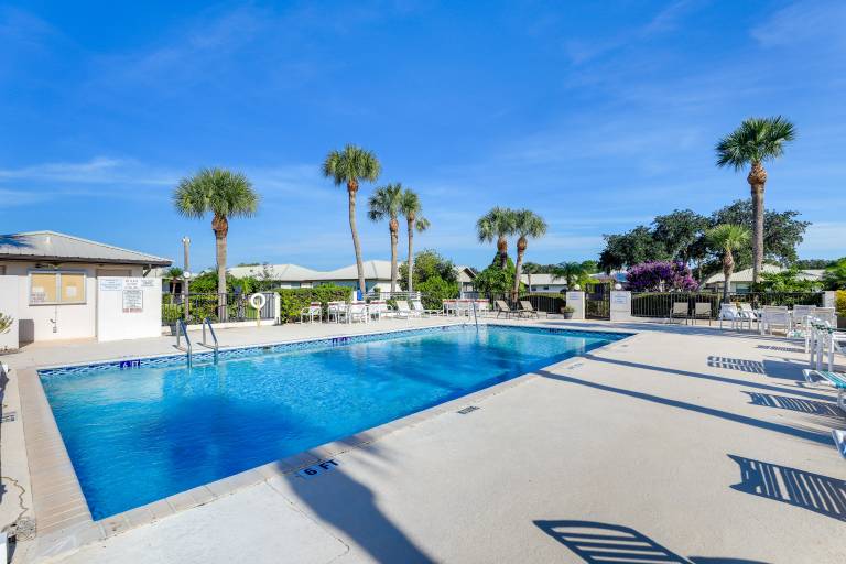Pool Access & Screened Porch: Sebring Villa! — photo 3
