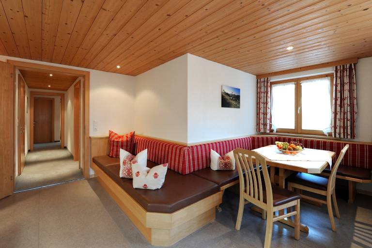 Children-friendly rental apartment with pool, patio & sauna | Mountain view | Next to the ski | Pet-friendly — photo 5