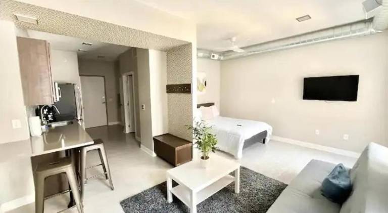 Apartment with 1 room for 3 persons — photo 2