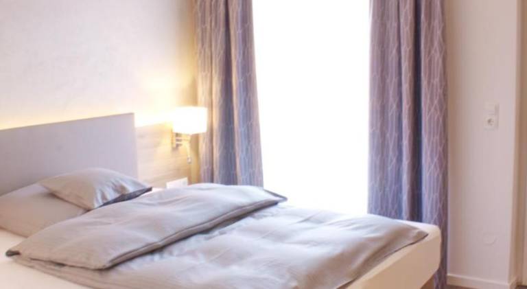 Stichwehs Hotel am Bahnhof — photo 2