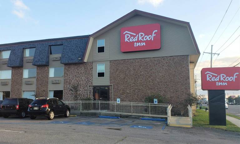 Red Roof Inn Kenner - New Orleans Airport NE — photo 5
