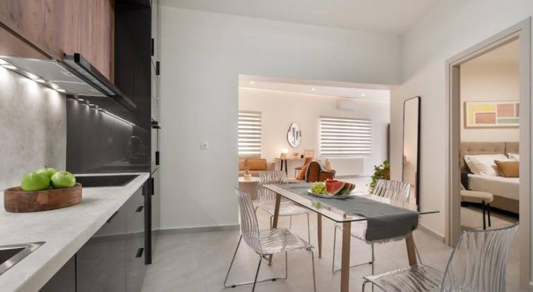 Coralie 3 bedroom apartment 40m from the beach — photo 2
