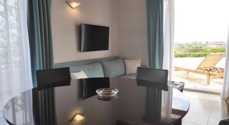Apollonia Beach Resort & Spa — photo 4