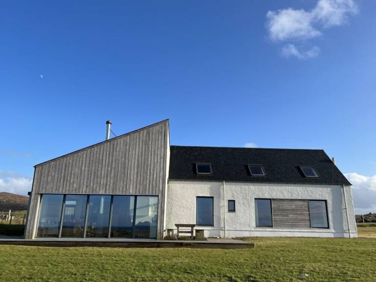 Cottage Lochmaddy