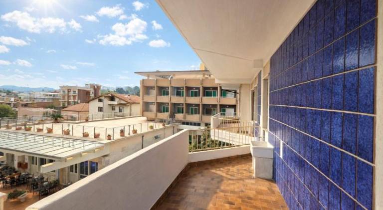 Apartment with 1 room for 4 persons — photo 4