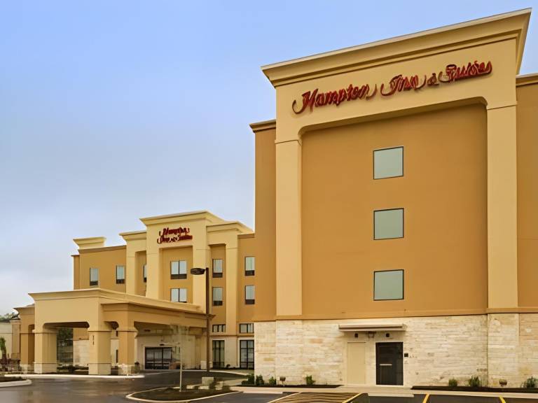 Hampton Inn & Suites Selma San Antonio Randolph AFB Texas