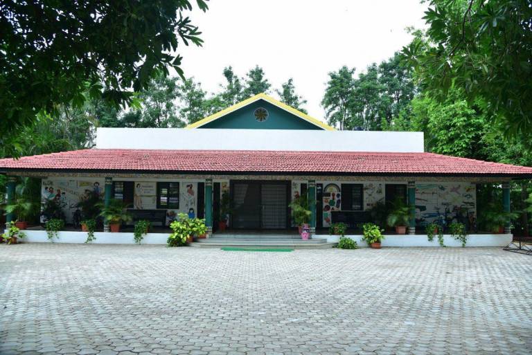 Lovely vacation home with garden | Dogs allowed in Nashik