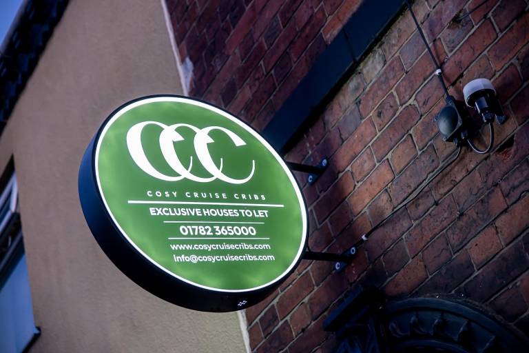 House  Stoke-on-Trent
