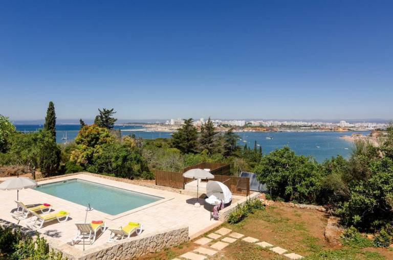 House Carvoeiro