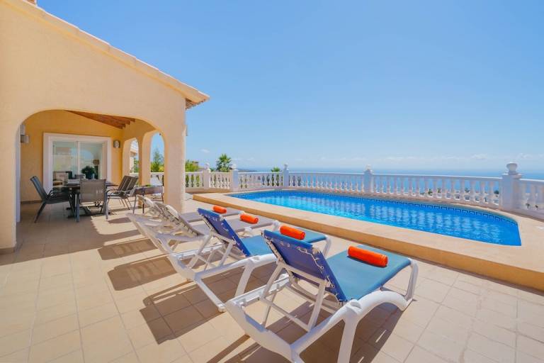 Villa  Cumbre del Sol