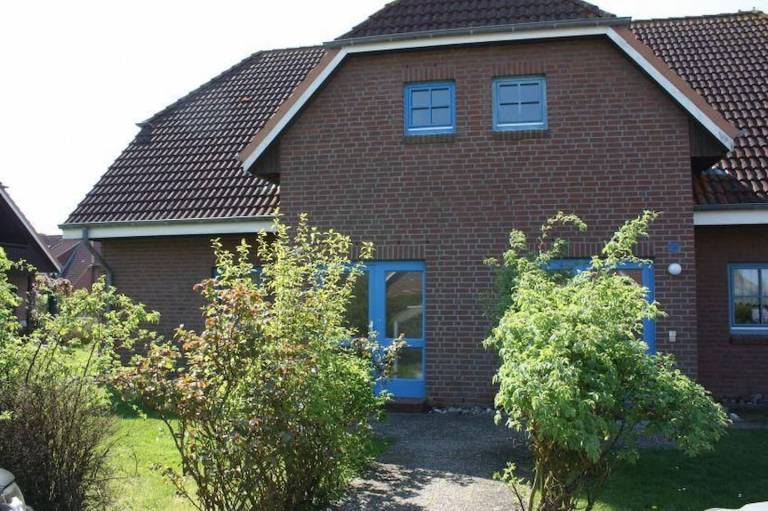 Komfortable Ferienwohnung Sonnenuhr mit Garten, überdachter Terrasse und WLAN in Petersdorf in Fehmarn