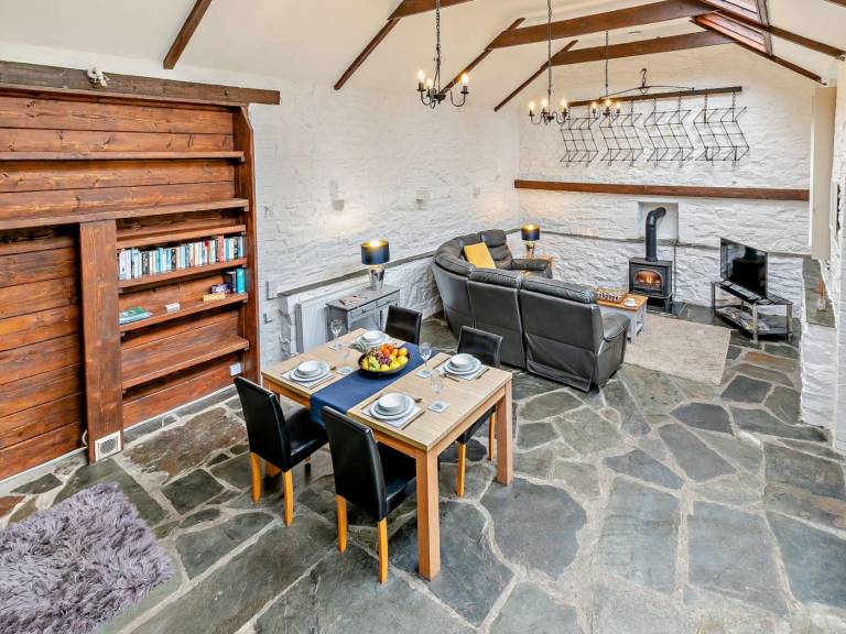 Cottage with garden | Pets allowed — photo 3