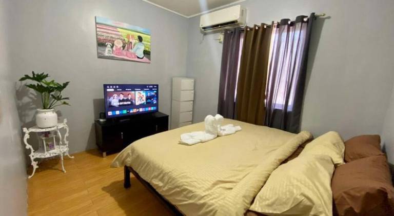 Vacation home with 1 room for 4 persons in Angeles City