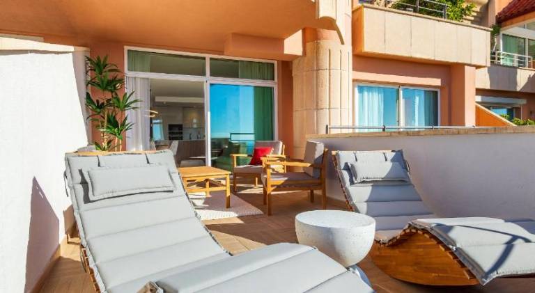 Apartment with pool | Pets are welcome — photo 5