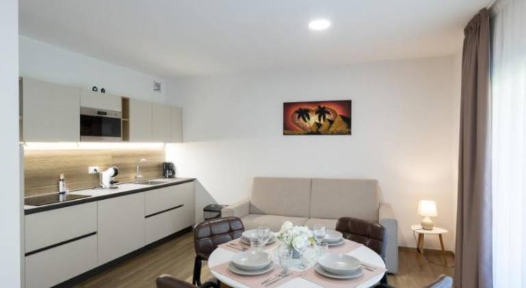 Beautiful apartment with yard & terrace | Pet-friendly in Arco