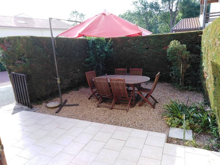 Holiday apartment | Beach nearby | Pet-friendly in Royan
