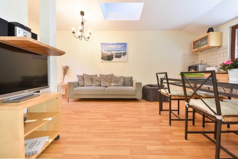 Haus Lamora 08 - ruhige Lage im Zentrum von Heringsdorf in Heringsdorf