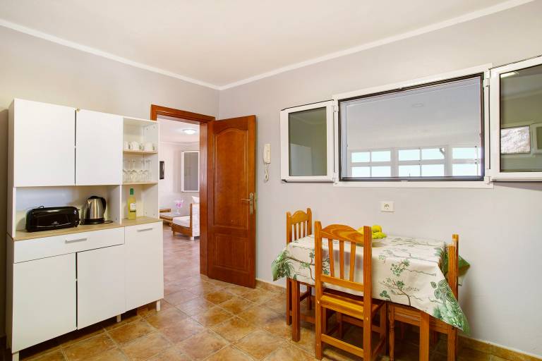 Vacation Home "Vidalenta El Salobre" with Mountain View, Private Pool & Wi-Fi — photo 4
