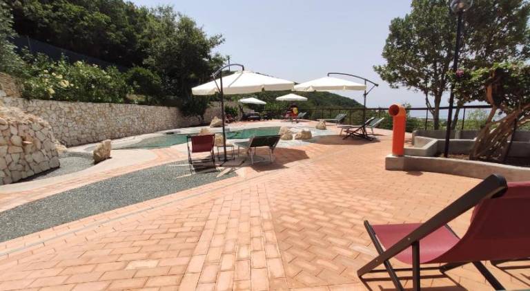 Wonderful holiday apartment with yard, pool & terrace | Pets are welcome — photo 5