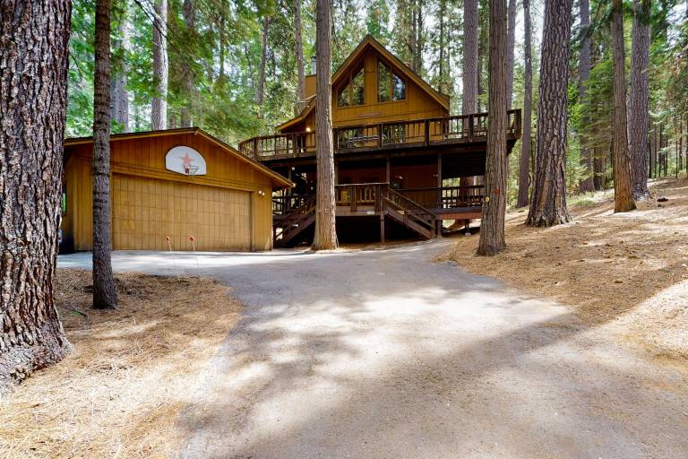 Cabin Arnold