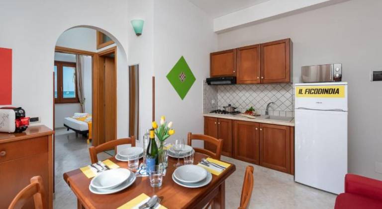 Holiday apartment with 2 rooms for 6 persons — photo 3