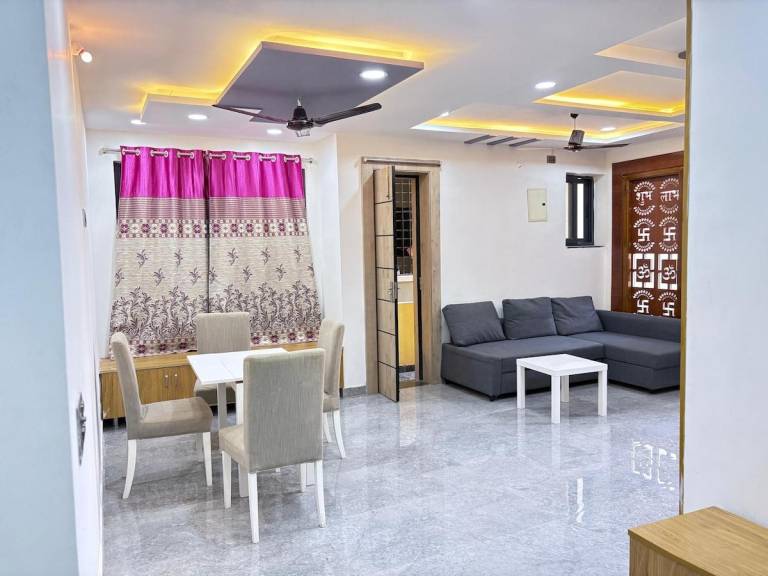 House Sai Sadan Complex