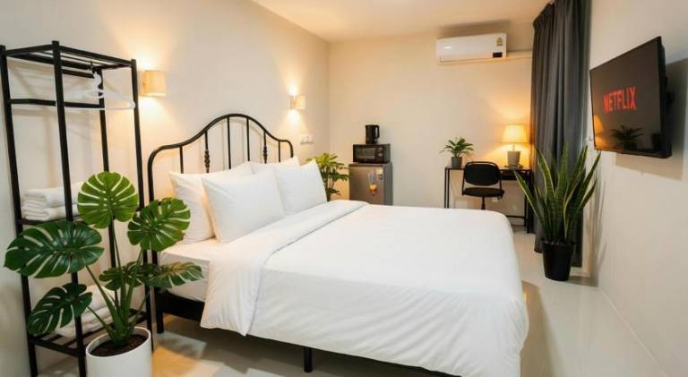 Rental apartment with pool in Bangkok