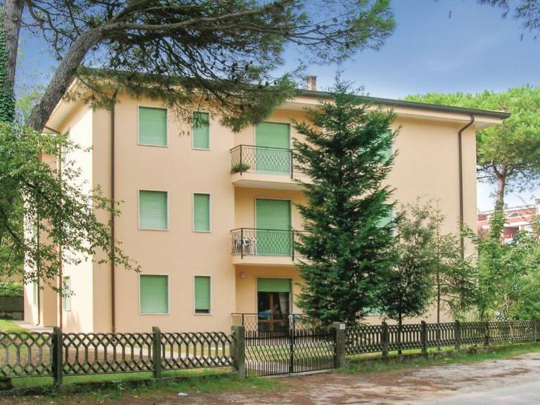 Apartment with garden in Rovigo