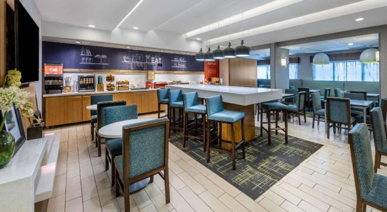 Hampton Inn Richmond-Midlothian Turnpike — photo 3