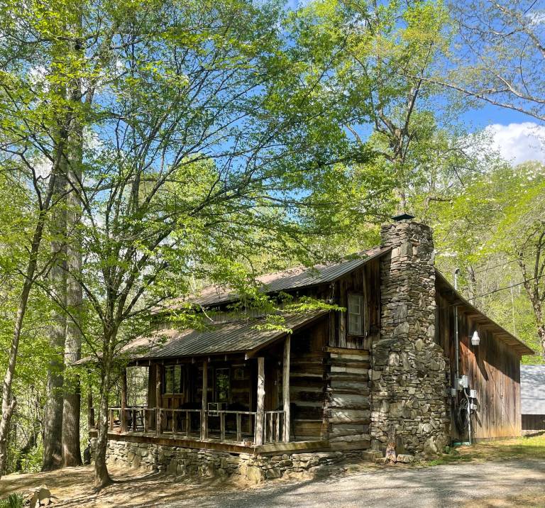 Cabin Cherokee