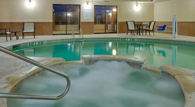 Holiday Inn Express Hotel & Suites Ennis By IHG — photo 5