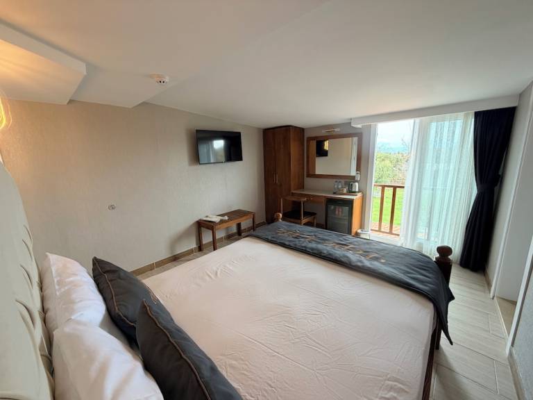 Bed & Breakfast  Urla