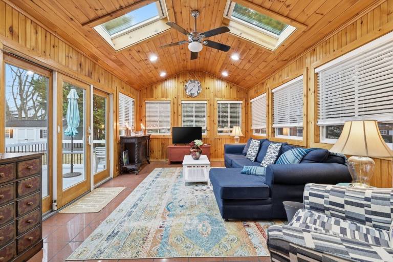 15 Sabrina Drive Rehoboth Beach, DE, Minutes to Rehoboth Beach and — photo 2