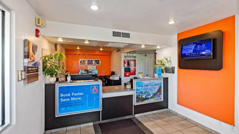 Motel 6 Kalispell, MT — photo 2