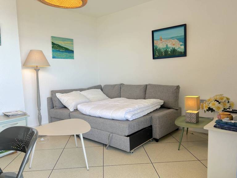 Holiday apartment with 2 rooms for 6 persons — photo 4